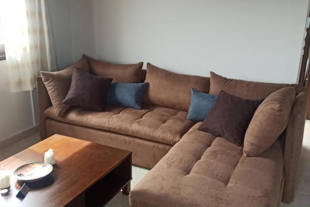 Artemis Penthouse 10 Minute From National Airport Villa Luaran gambar